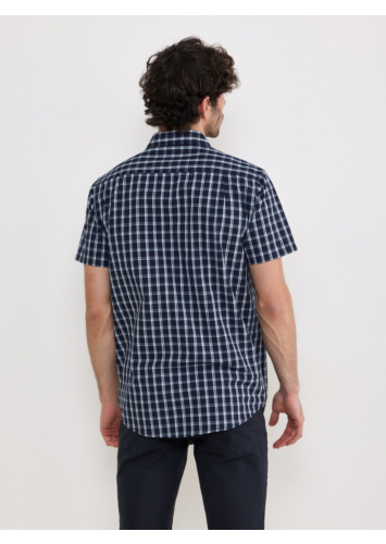 חולצת אריג משבצת