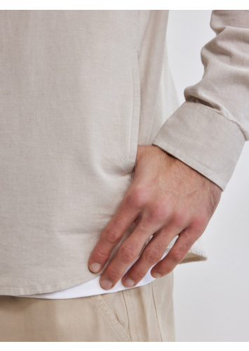 חולצת אוברשירט