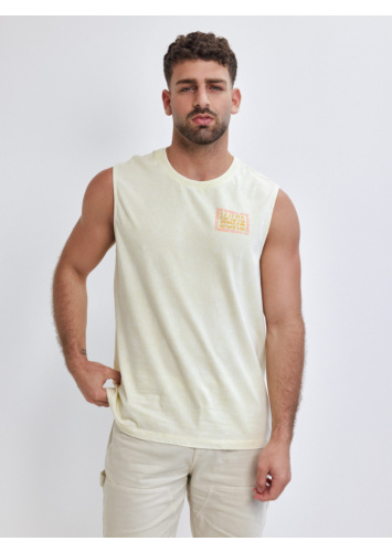 גופייה שטופה עם דפוס MAUI