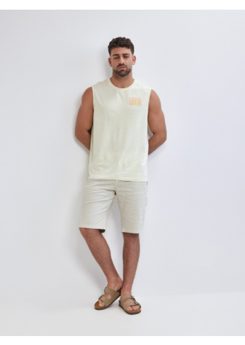 גופייה שטופה עם דפוס MAUI