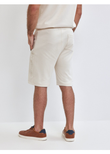 מכנסי ברמודה אינטרלוק