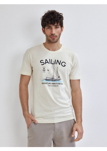 טישרט סלאב עם דפוס