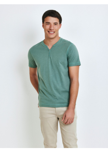 טישרט הנלי וי סלאב