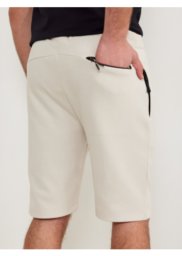 מכנסי אינטרלוק