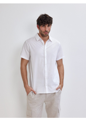 חולצת אריג כותנה עם כיס