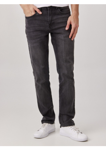 ג'ינס SLIM FIT