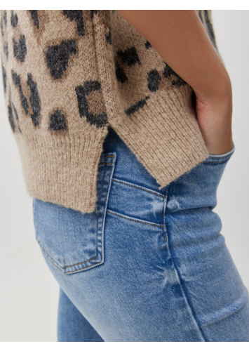 סריג מנומר ללא שרוול