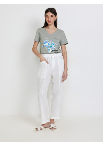 טי קרוליין מחשוף V