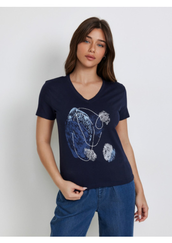 טי אוליביה מחשוף V