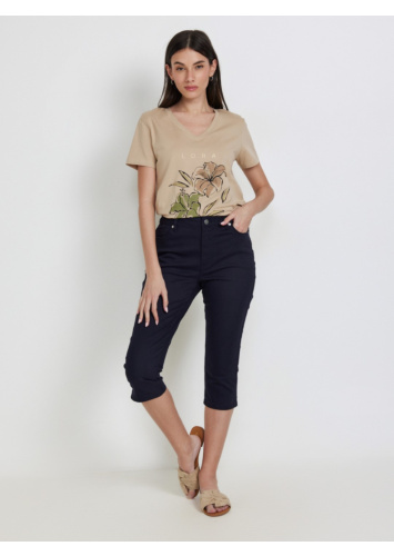 טי אוליביה מחשוף V