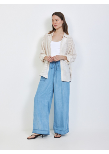 חולצה מכופתרת פסים