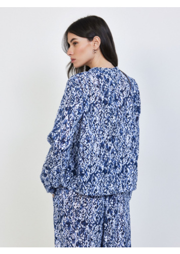 חולצה מודפסת