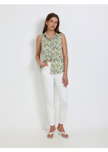 טופ מודפס ללא שרוול