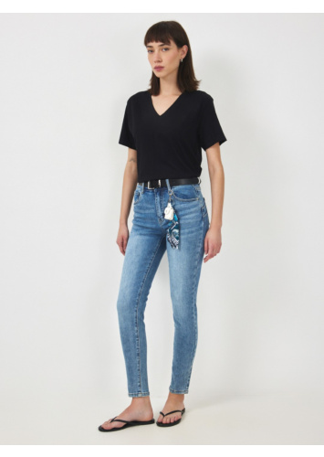 ג'ינס סקיני צעיף