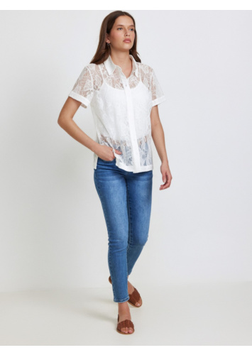 חולצת תחרה מכופתרת