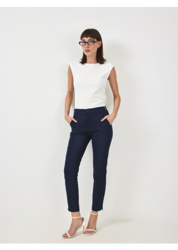 מכנס מחוייט עם גומי