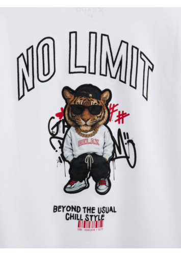 טי לייקרה עם פאטץ ודפוס