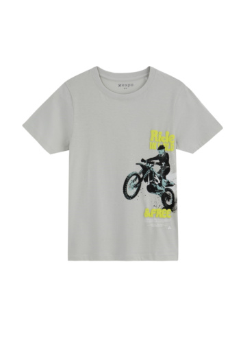 טי בייסיק עם דפוס