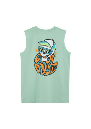 גופיה עם דפוס אחורי