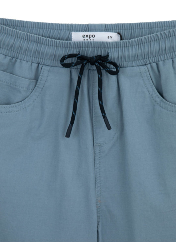 מכנסי ברמודה אריג עם שרוך