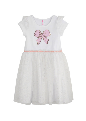 שמלת טול ופפיון