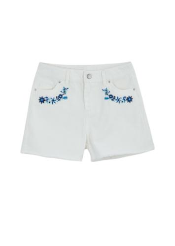 ג'ינס קצר עם רקמה