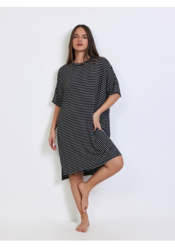 שמלת ויסקוזה פסים עם כיס