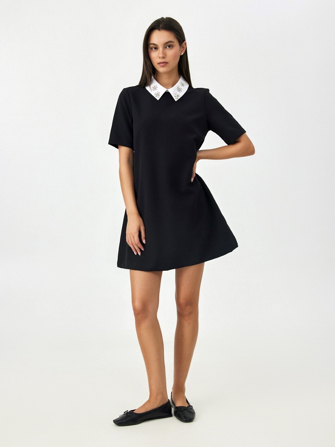 שמלת A חרוזים