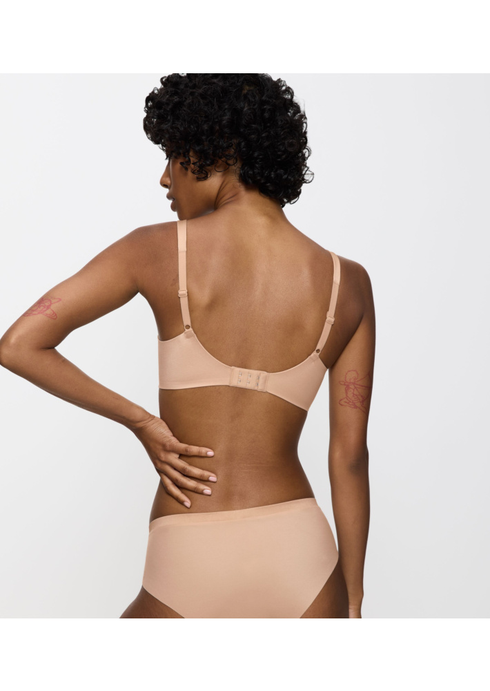 Triumph Body Make-up Soft Touch WP EX