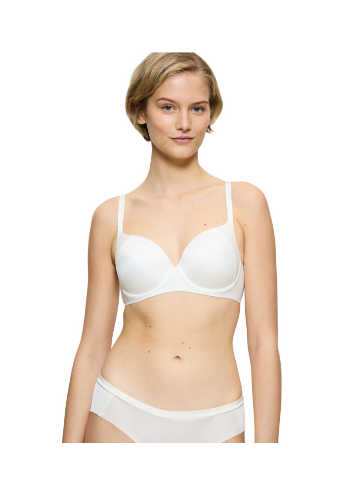 Triumph Body Make-up Soft Touch WP EX