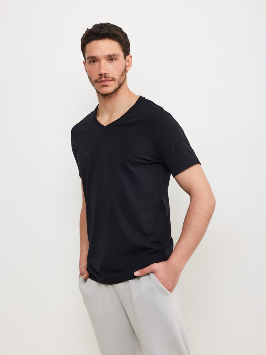 טישרט לייקרה וי דפוס HD main product photo